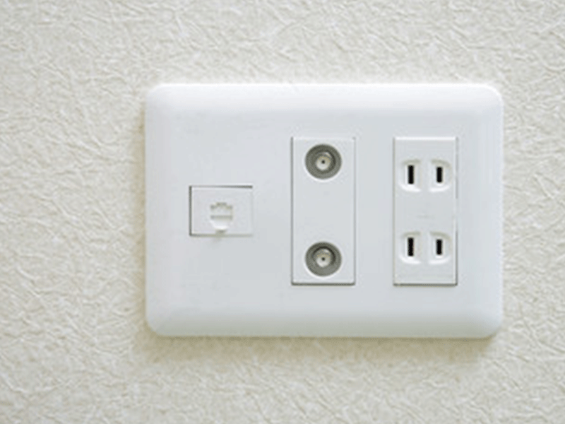 電源コンセント増設・移設工事