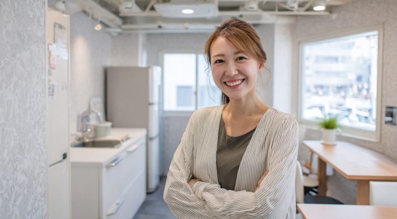 壁紙が汚れているだけで損していませんか?簡単な張り替えで印象アップ